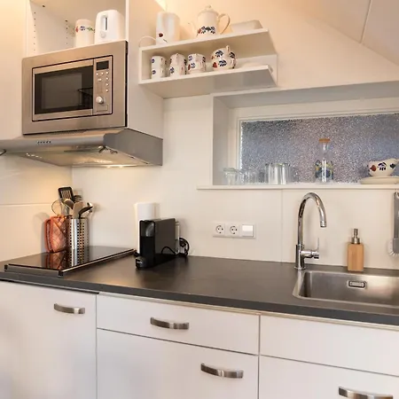 Appartement Luttik Oudorp 30 *