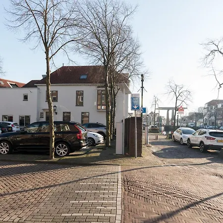 Appartement Luttik Oudorp 30 *